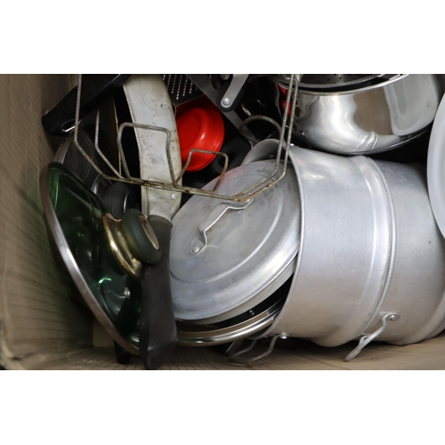 736 - A Box Containing a Large Selection of Kitchenalia. Includes Pans, Grater, Colander, Pantheon Deep Fr... 