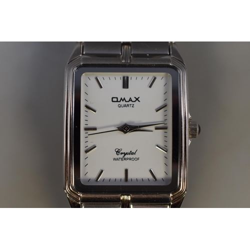 Omax Quartz Crystal Watch Working