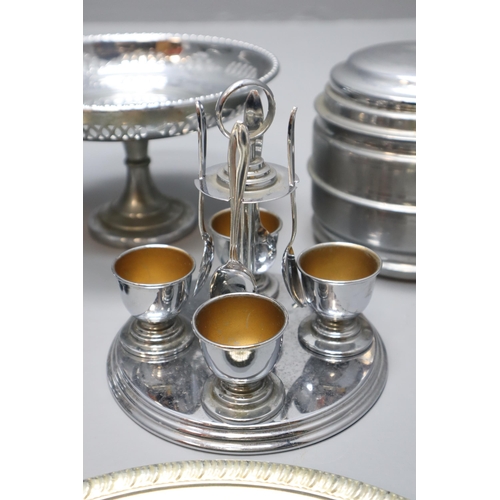 791 - Mixed Selection of Silver Plated items to include Egg Cup Set, Fruit Bowl, Tea Caddy and more