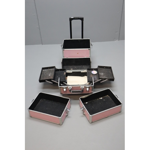 Large Interlocking Five Compartment Stacked Pull Along Vanity Case on