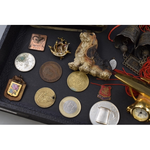 92 - Mixed Tray Including Britain's first Decimal Coins, Oriental Chimes, Prestatyn Badge and More