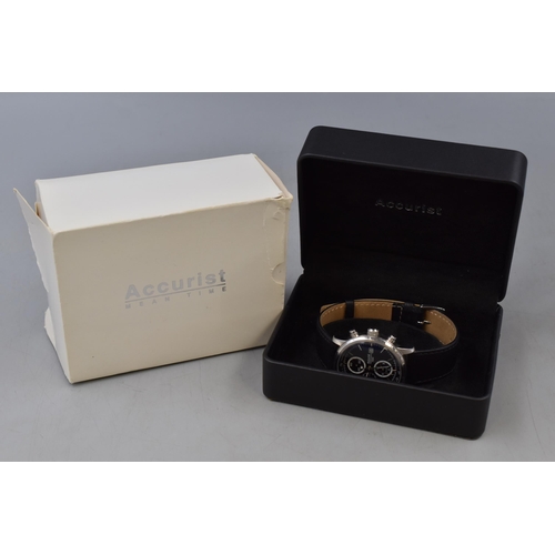 63 - Accurist Skymaster Chronograph Gents Date Watch with Leather Strap and Case (Working)