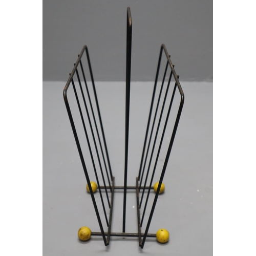 333 - Retro Sputnik Magazine Rack