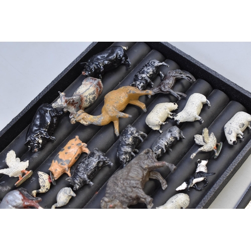 190 - Selection of Vintage Die-Cast Metal Animal Figures inclduing Pigs, Horses, Cows and More