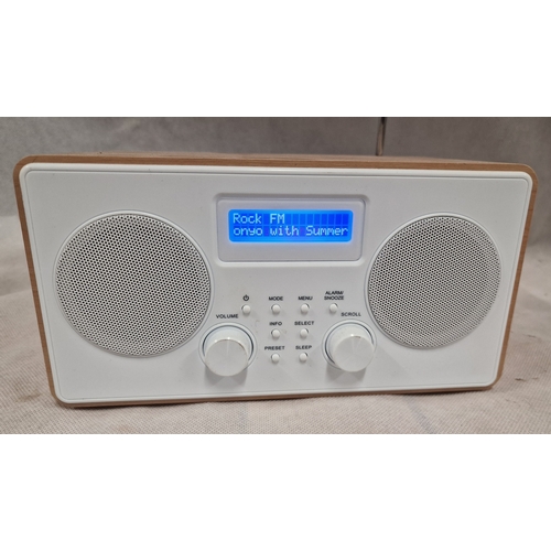 426 - Digital DAB Radio. Fully Working .