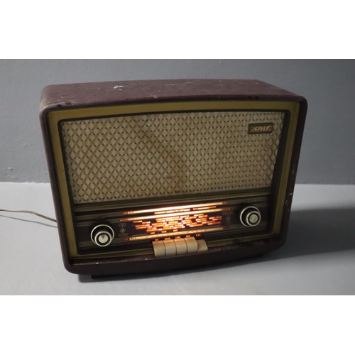 454 - Antique Working Stella Valve Radio 18