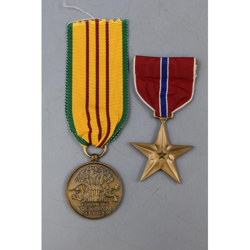 253 - Two USA Military Medals. Includes Vietnam Service Medal, And Bronze Star