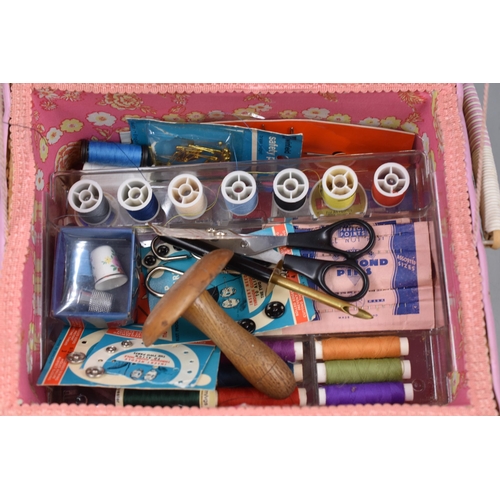 485 - Vintage Sewing Basket with Contents, includes Darning items, Thimbles, Thread and Lots more (Approx.... 