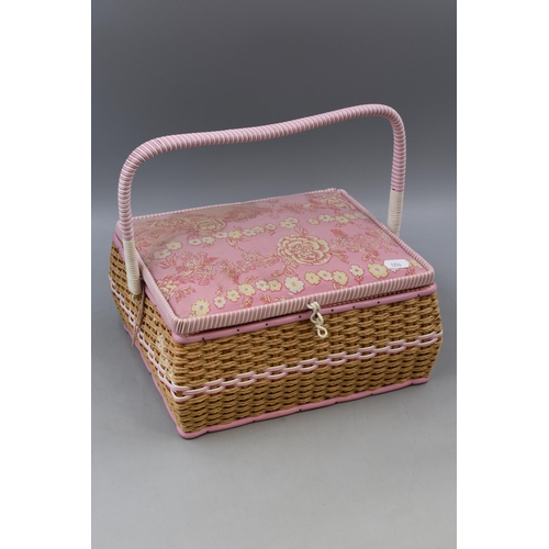 485 - Vintage Sewing Basket with Contents, includes Darning items, Thimbles, Thread and Lots more (Approx.... 