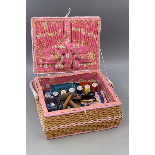 485 - Vintage Sewing Basket with Contents, includes Darning items, Thimbles, Thread and Lots more (Approx.... 