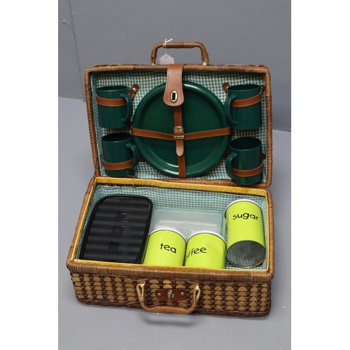 809 - A Four Person Wicker Retro Picnic Basket, With Contents