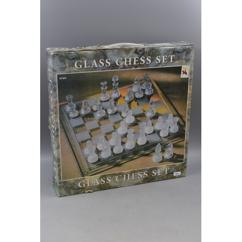 830 - Knight Glass Chess Set in Original Box