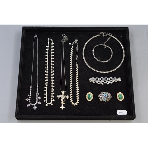 91 - Selection of Necklaces, Bracelet, Earrings and More