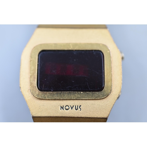 80 - Retro Novus Digital Watch (Working)