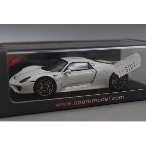 255 - Boxed, Spark Collectors Model ( Please Note, Right Hand Side Wing Mirror Detached) Porsche 918 Spyde... 