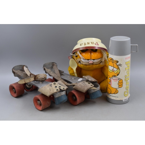 798 - Garfield 1980s Soft Toy and Thermos together with a Pair of Beadle Skates