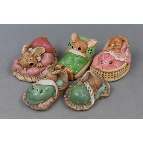 316 - Selection of Vintage Pendelfin Figures to include Dodger, Snuggles, Peeps, Poppet and Wakey