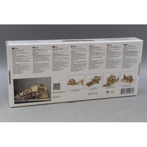 588 - Sealed Ugears V-Models V-Express Steam Train with Tender