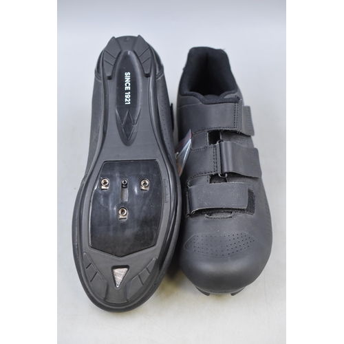 728 - A pair of FWE sport cycling shoes size 45 (UK10.5) unused