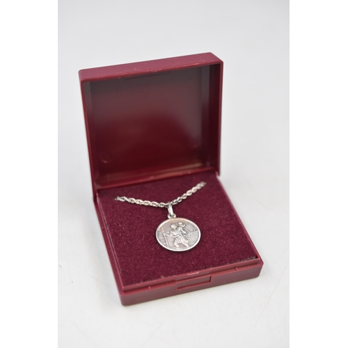 16 - Silver 925 St Christopher Pendant Necklace Complete with Presentation Box