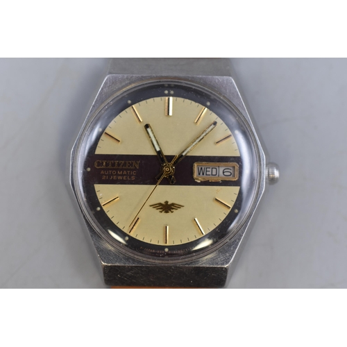 60 - A Citizen Automatic 21 Jewels Watch With Leather Strap, Working