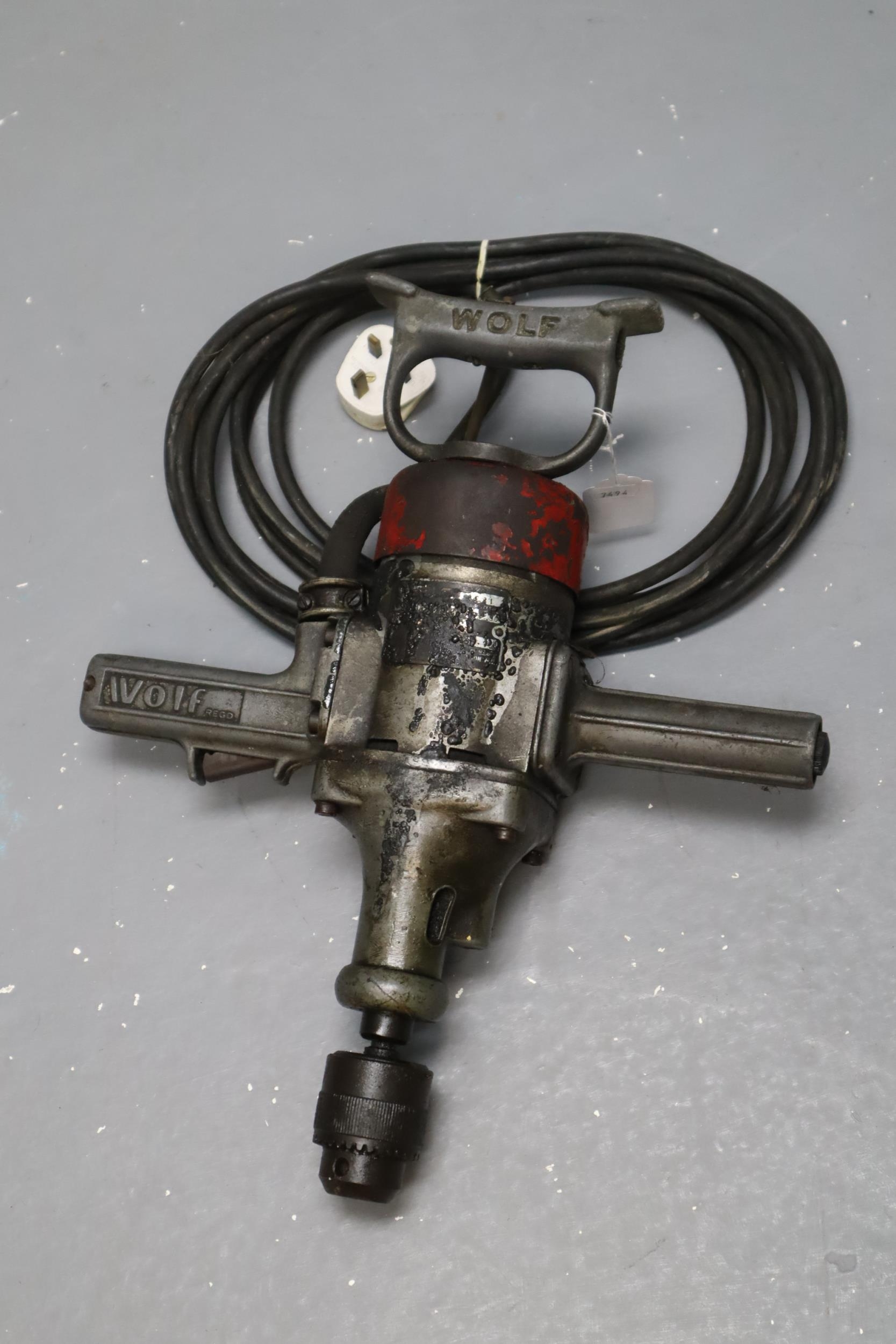 Large Vintage Heavy Duty 240v Wolf Drill complete with Chuck key Working when tested a real Bullet p