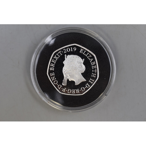 142 - Elizabeth II 2019 Brexit Coin in Capsule (Non Currency)