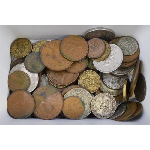 150 - A Selection of UK And Worldwide Coins To Include Silver, Commemorative Crowns and More