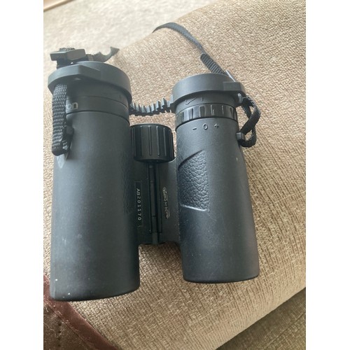 413 - A pair of Opticron 8 x 32 DWCF.GA binoculars RRP £149