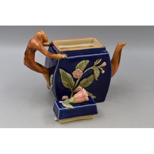 261 - A Majolica Style Monkey Teapot Teapot, Approx 8