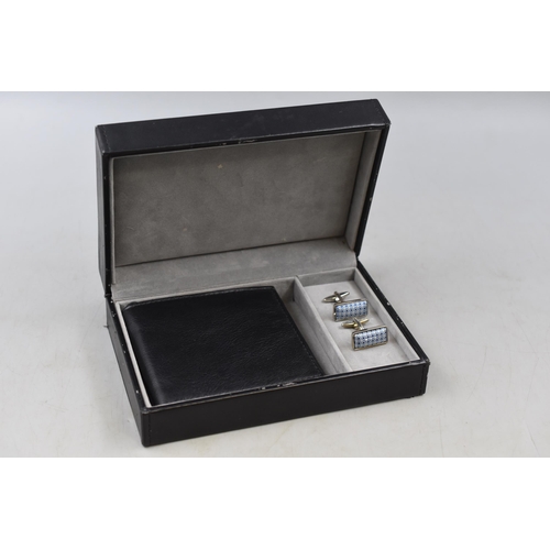 73 - Cased Gentlemen's Gift Set of Leather Wallet and Matching Cufflinks Complete with Case