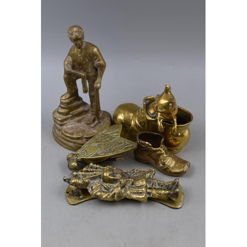 87 - Selection of Decorative Brass items to include Miner, Cat in Boot, Bagpipe Knocker and more