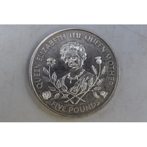 116 - A 1995 Guernsey '95th Birthday of Queen Elizabeth the Queen Mother' Five Pound Coin