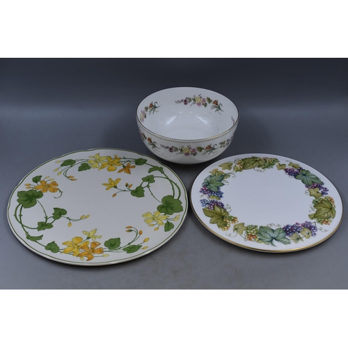 488 - Mixed Lot to include Wedgwood Bowl, Royal Worcester Plate and Villeroy & Both Plate