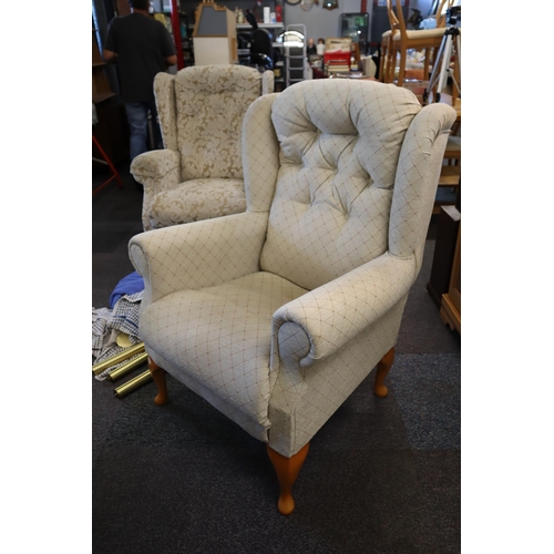 601 - Nice Quality High Wing Back Chair with Fawn and Cream Kriss Cross Design Covering (slight wear to to... 