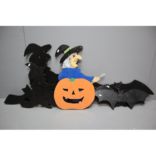 642 - Selection of Painted Halloween Decorations - Three Witches 23