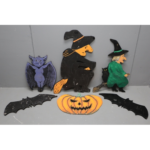 650 - Selection of Painted Halloween Decorations - Two Witches 30