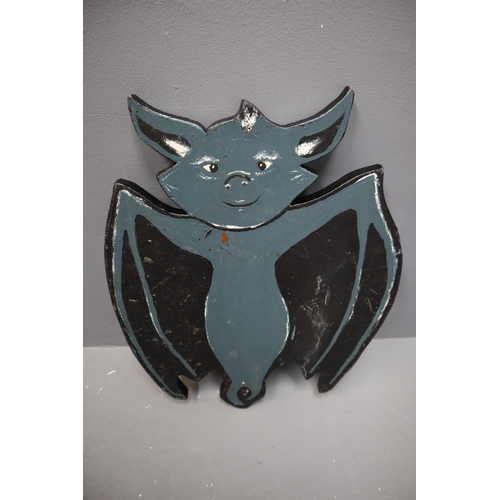 700 - Selection of Painted Halloween Decorations - Four Bats, One Pumkin, One Witch and a Cat 21