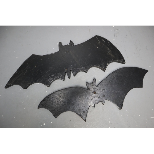 700 - Selection of Painted Halloween Decorations - Four Bats, One Pumkin, One Witch and a Cat 21