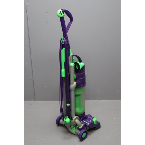 726 - Dyson DC04 Bagless Vacuum Cleaner. Powers on when tested