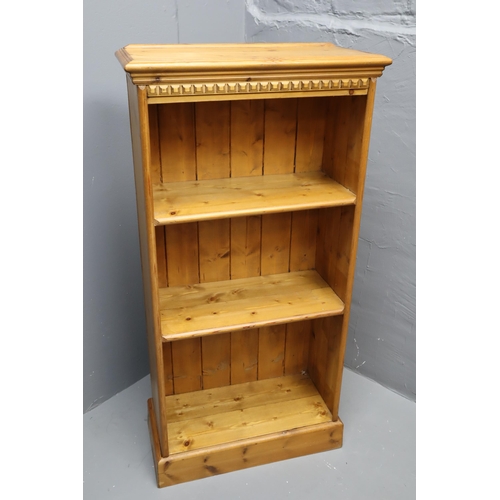 729 - Pine book case with two shelves measures 43