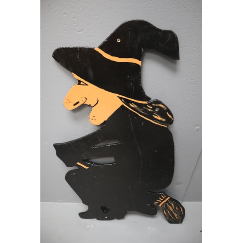 751 - Selection of Halloween Painted Decorations - Two Witches 30