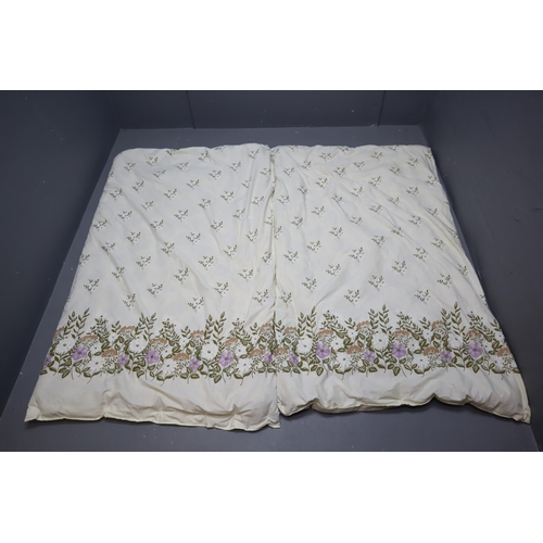 771 - Pair of Single Floral Quilt Covers Approx 62