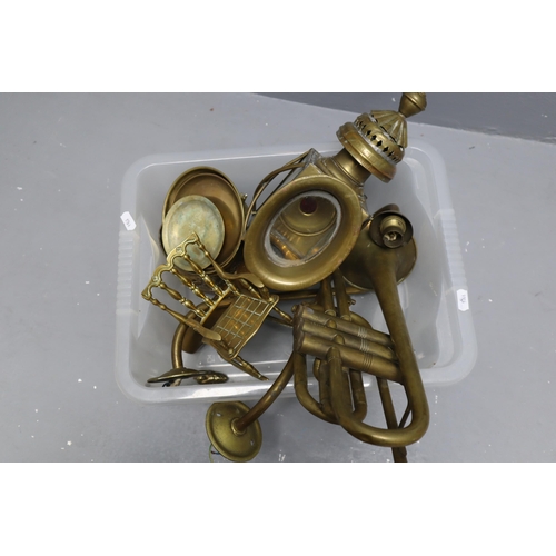 909 - Mixed Selection of Brass items to include Trumpet, Lamp and more