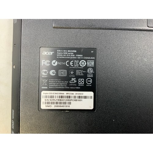 517A - Acer Aspire 5250 Windows 10 Laptop with 16