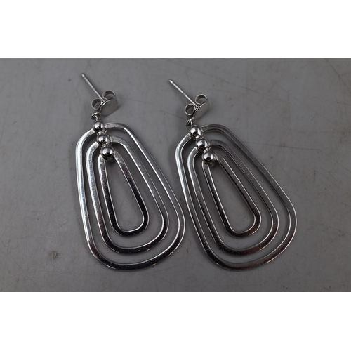 21 - Pair of Silver 925 Drop Earrings