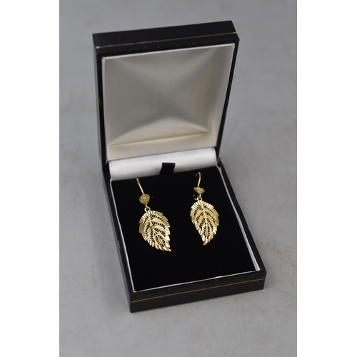 23 - Pair of Gold 750 (18ct) Leaf Drop Earrings. Complete with Presentation Box.