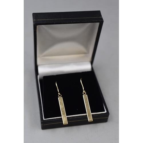 25 - Pair of 10ct Gold Drop Earrings. Complete with Presentation Box.