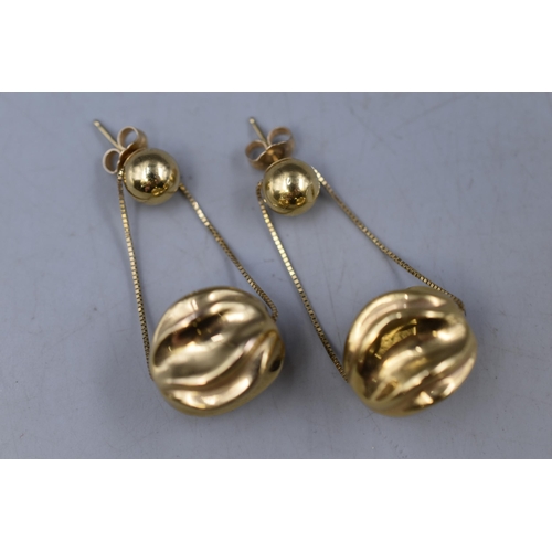 31 - Pair of Gold 585 (14ct) Drop Earrings with Bauble Design