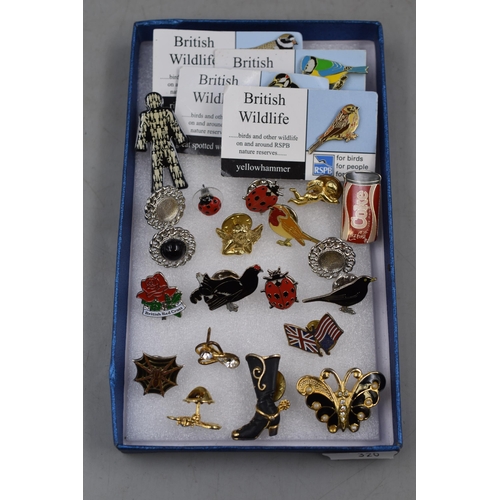 121 - Mixed Selection of Collectable Badges